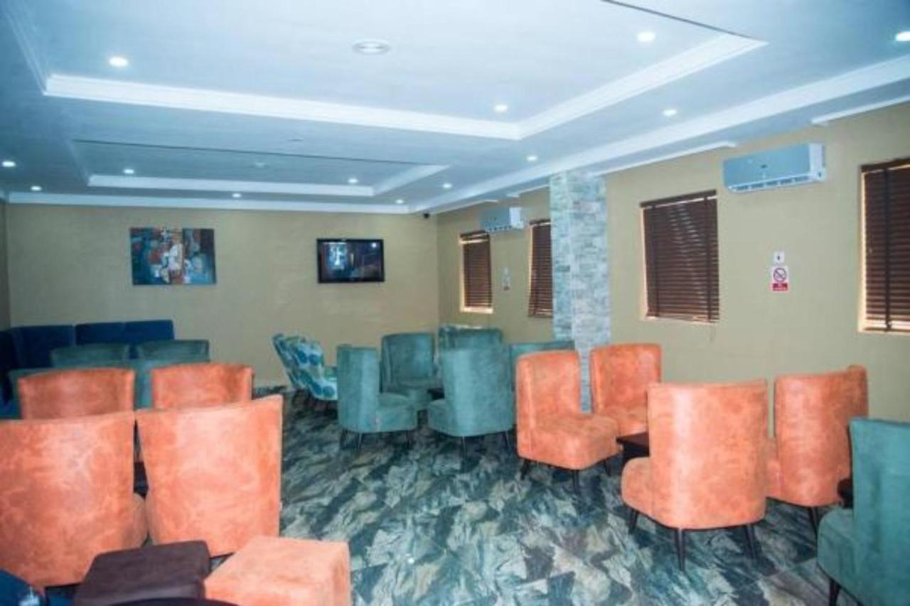 Dannic Hotels Enugu Dış mekan fotoğraf